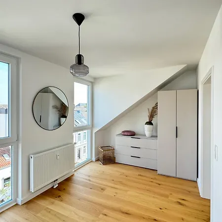 Bremer Flat 3 *